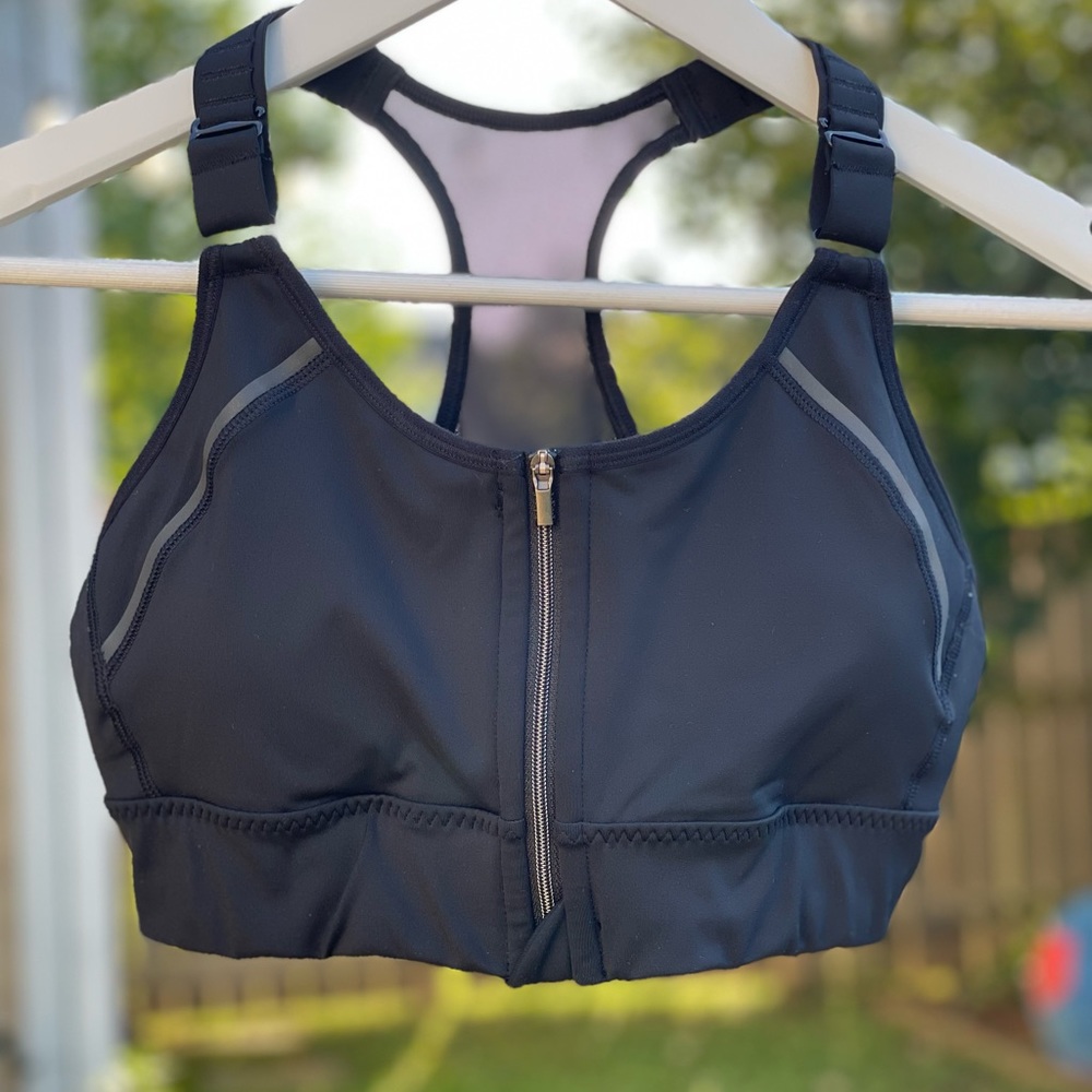 Athleta black athletic sports bra medium